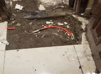 苏尼特左卫生间测漏水的注意点